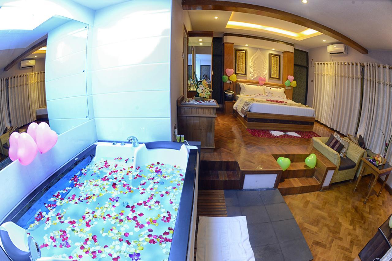 โรงแรมชเว ตอง ตัน - เลก วิว โมนยวา ภายนอก รูปภาพ